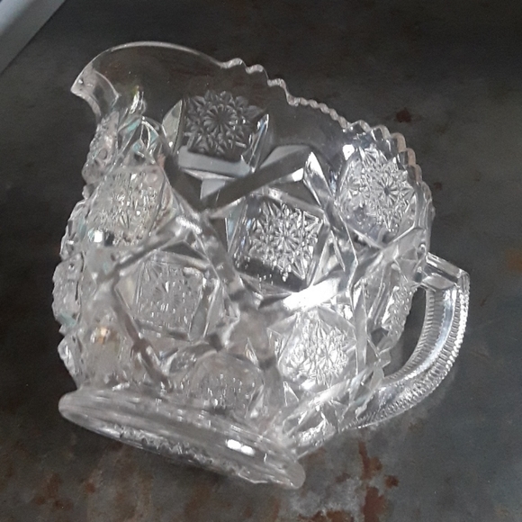 Antique crystal creamer dish pitcher - Picture 2 of 4